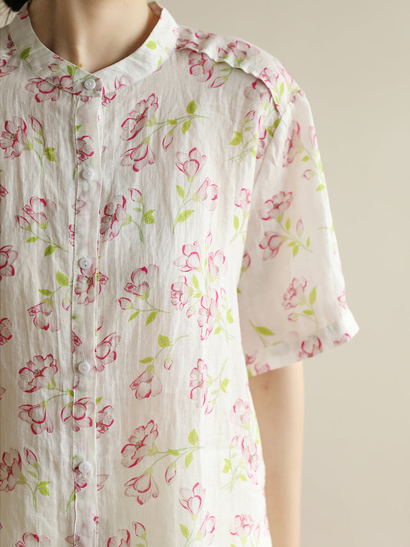 Well Tailored Cardigan with a Graceful Silhouette