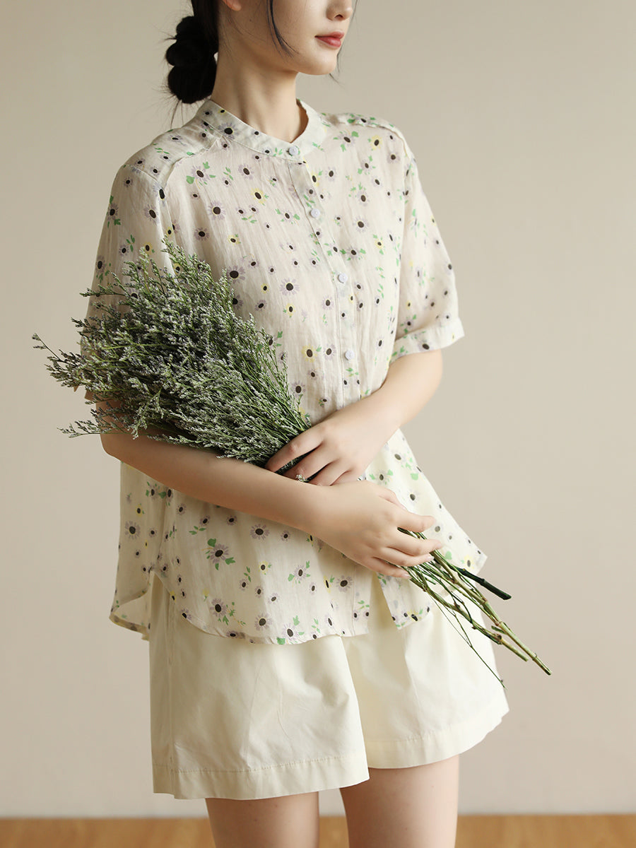 Well Tailored Cardigan with a Graceful Silhouette