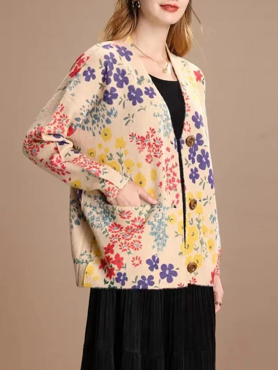Sophisticated Cardigan with a Clean Classic Look