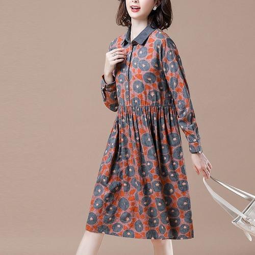 Classic Vintage & Enduringly Stylish Dress