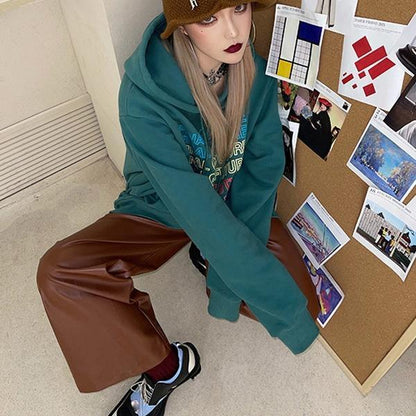 Elegantly Styled Pants for Everyday Wear