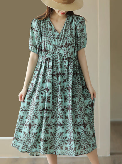 A Vintage Style Dress with Delicate Timeless Details
