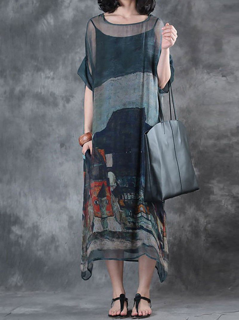 Beautifully Finished Dress in a Timeless Design