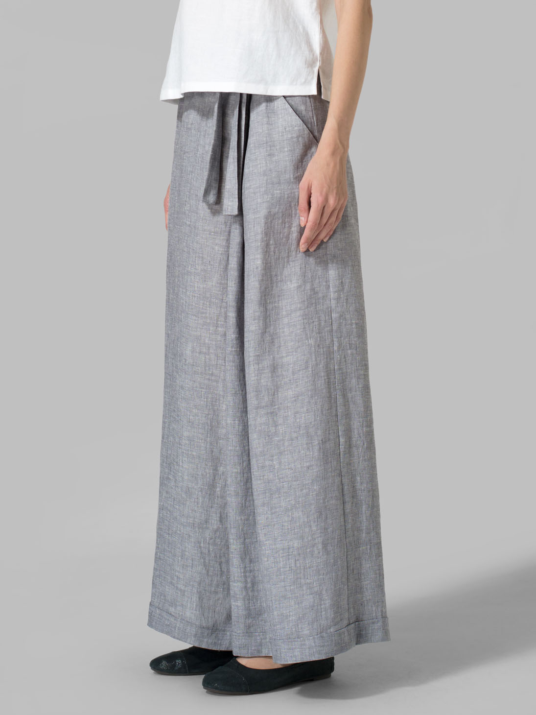 Beautifully Crafted Pants in a Classic Style