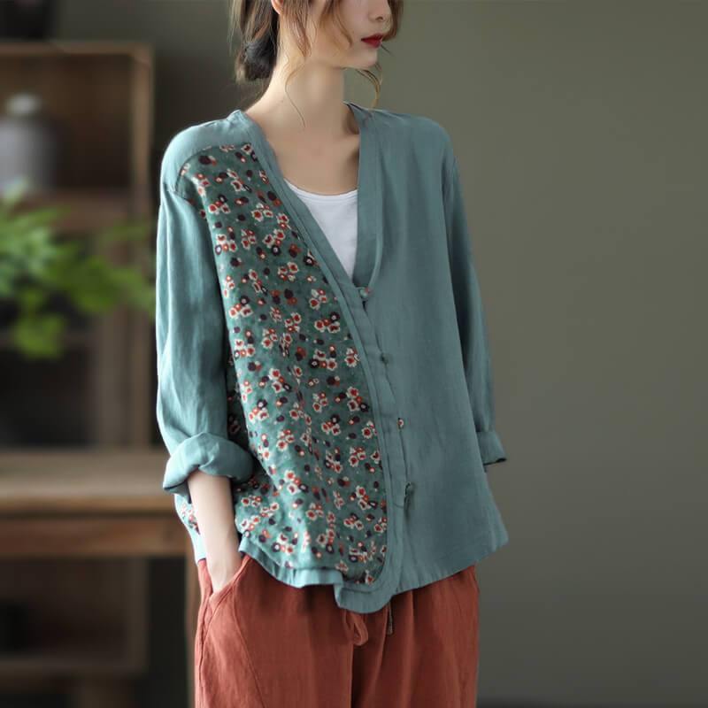 Classic Vintage Top with a Flattering Fit