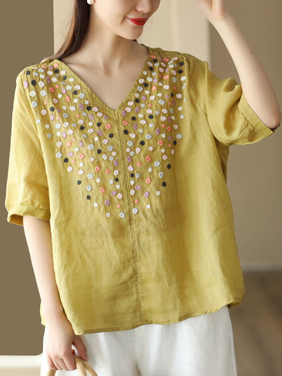 Well Tailored Top with a Graceful Silhouette