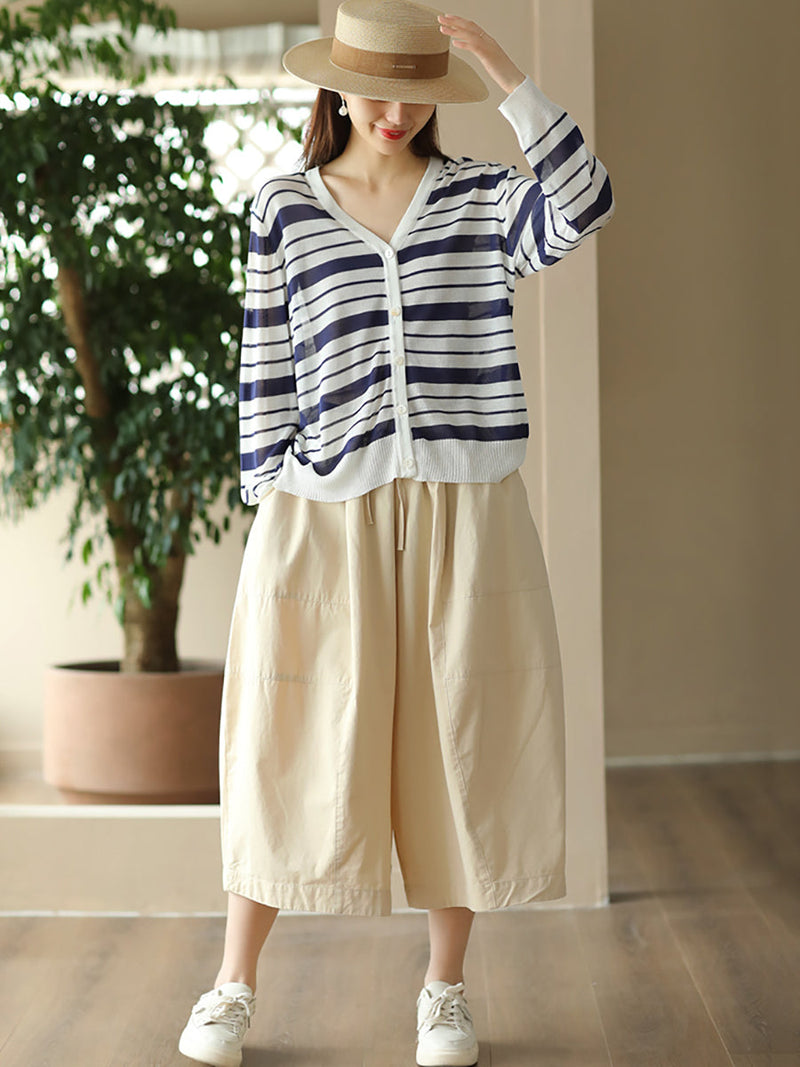 Classic Vintage Cardigan with a Flattering Fit