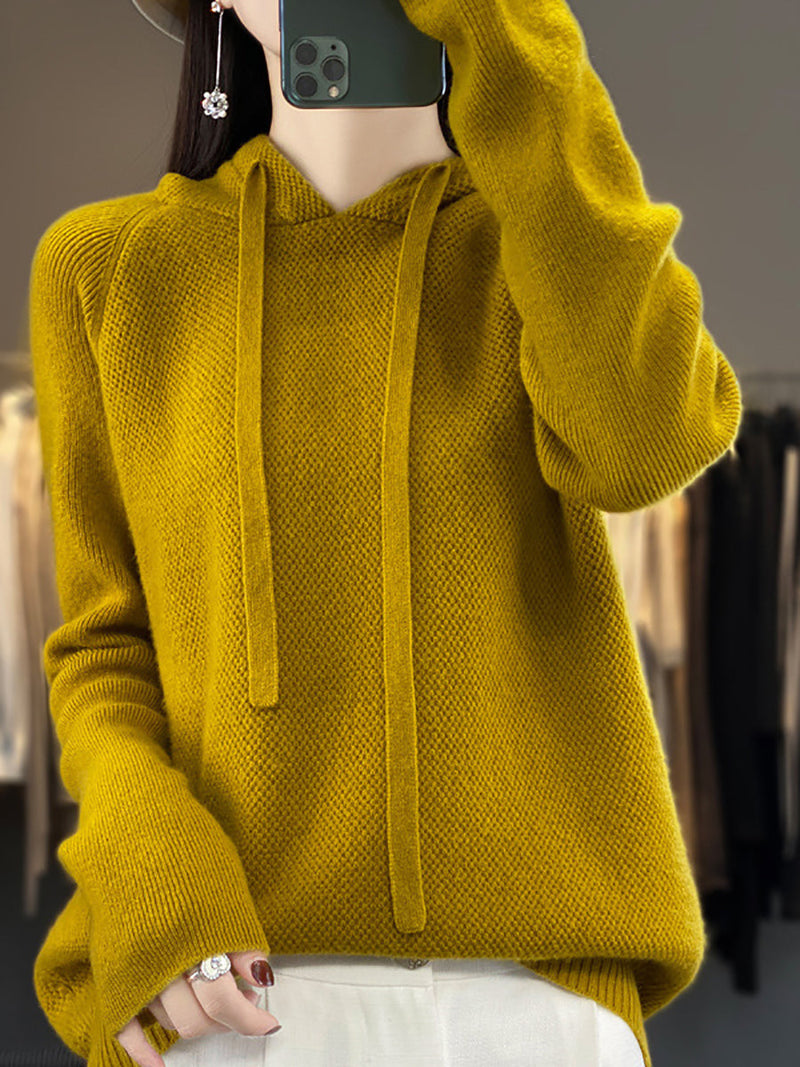 Effortlessly Elegant Sweater with a Timeless Design