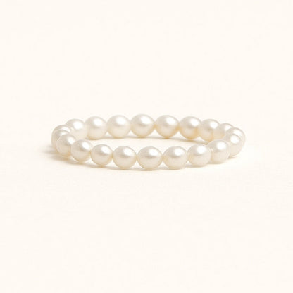 White Pearl Elegant Ring