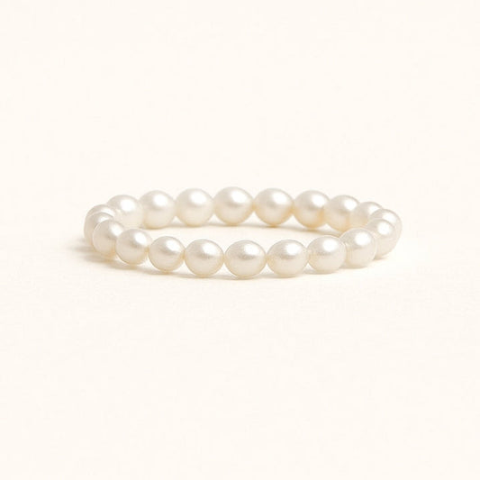 White Pearl Elegant Ring