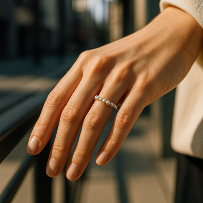 Klassisk Perle Ring med tidløs elegance