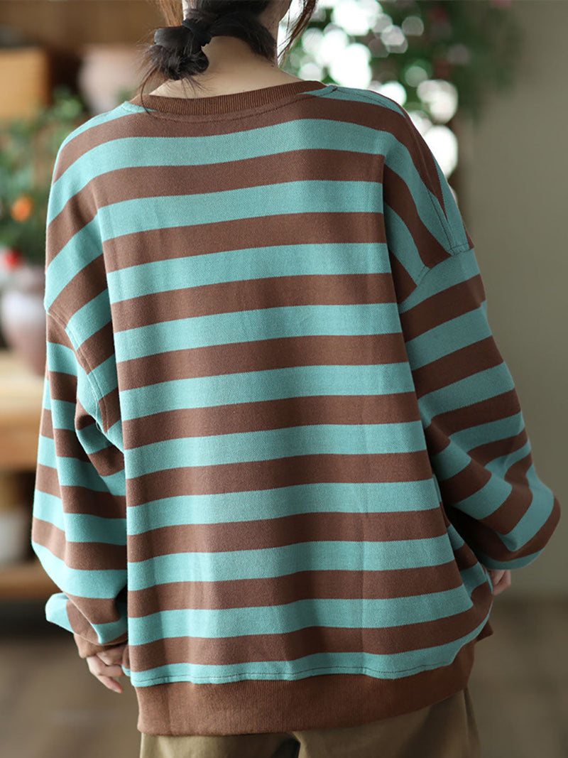 Elegantly Styled Pullover for Everyday Wear