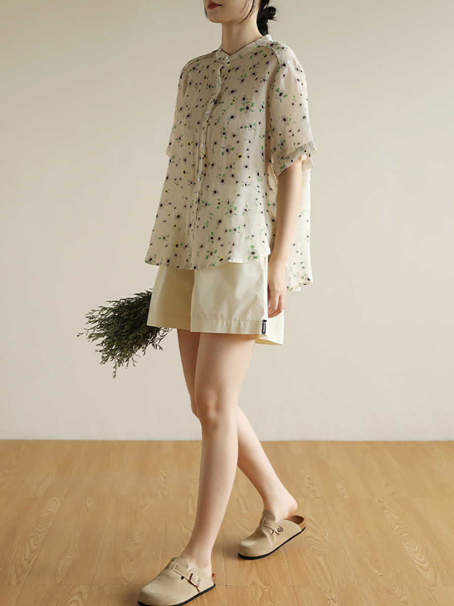 Well Tailored Cardigan with a Graceful Silhouette