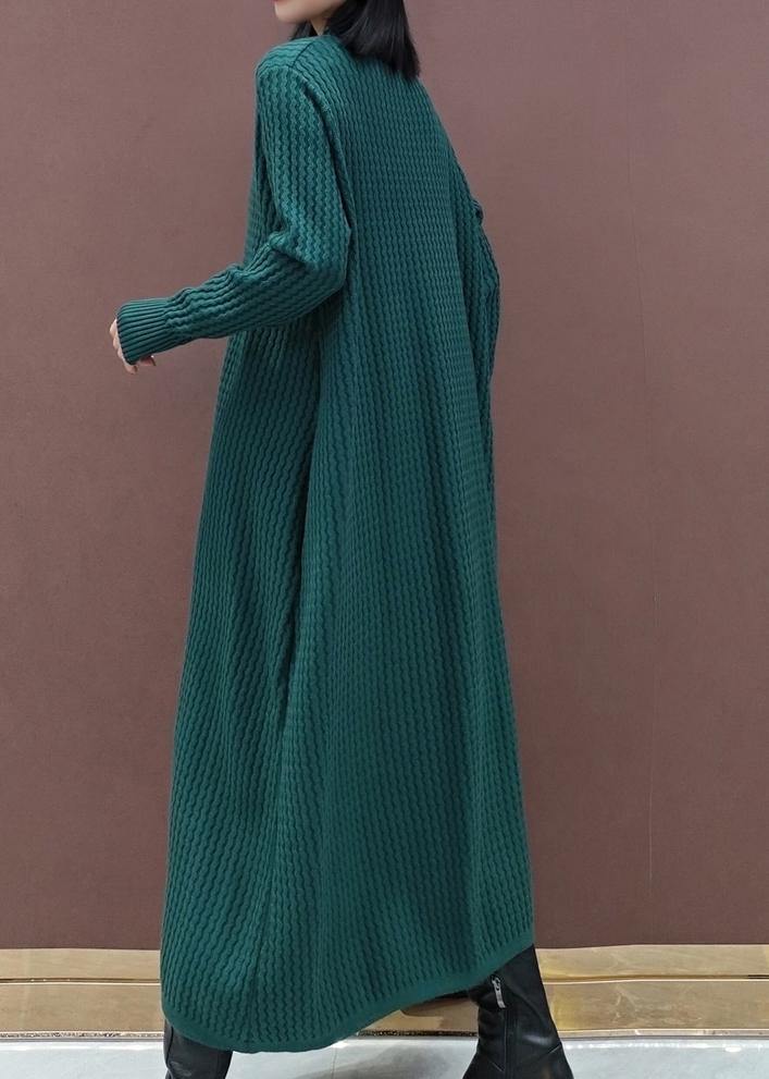 Effortlessly Elegant Sweater with a Timeless Design