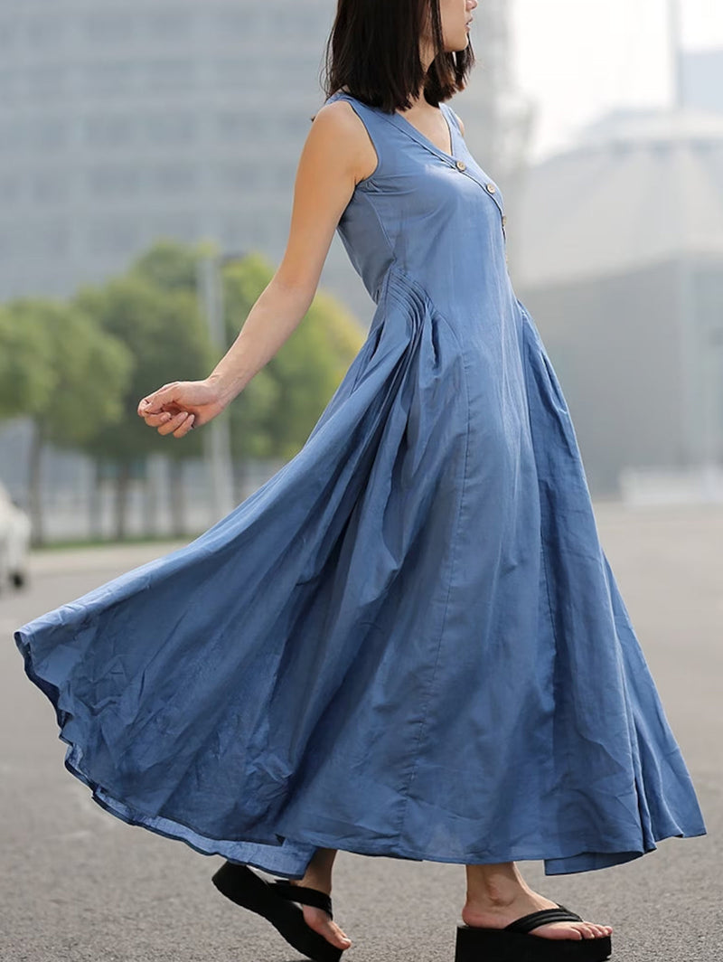 A Vintage Style Dress with Delicate Timeless Details