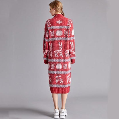 Classic Vintage Sweater with a Flattering Fit