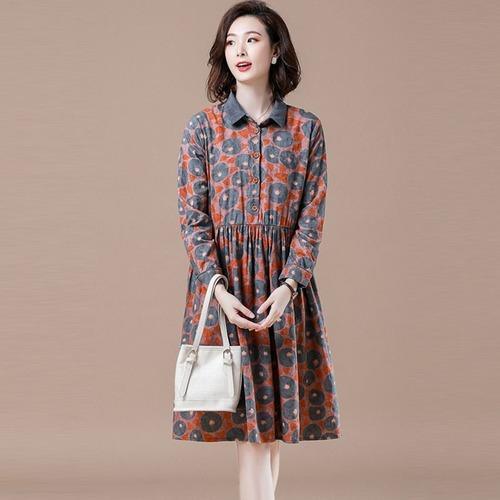 Classic Vintage & Enduringly Stylish Dress