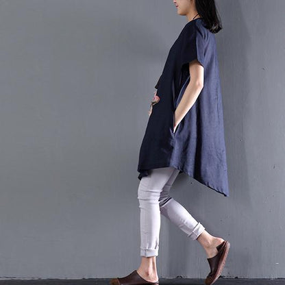 Well Tailored Blouse with a Graceful Silhouette