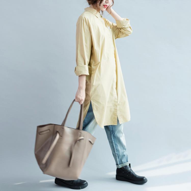 Well Tailored Blouse with a Graceful Silhouette