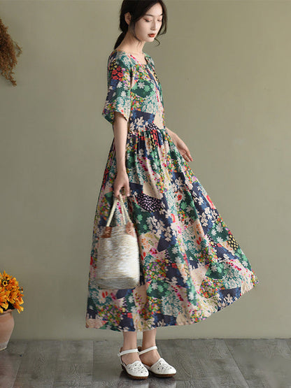 Classic Vintage Dress with a Flattering Fit