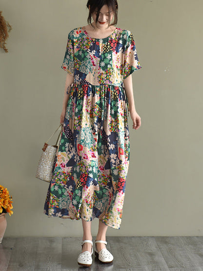 Classic Vintage Dress with a Flattering Fit
