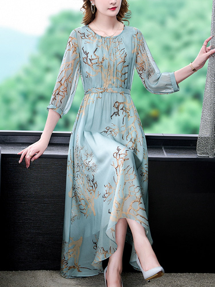 Elegantly Styled Dress for Everyday Wear
