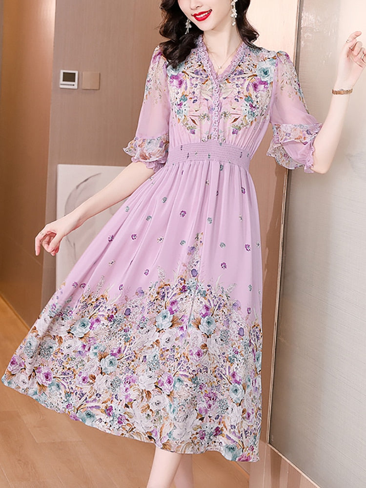 Gracefully Styled Dress for Any Occasion