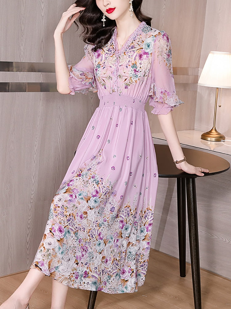 Gracefully Styled Dress for Any Occasion