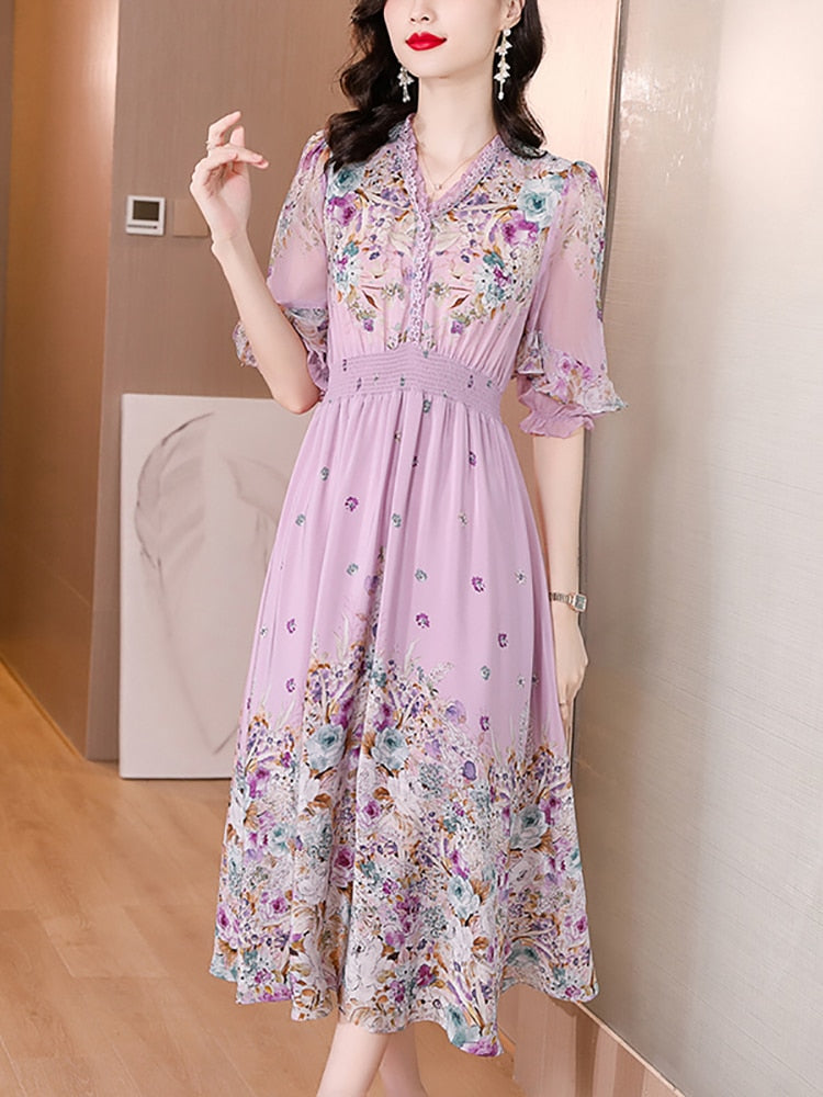Gracefully Styled Dress for Any Occasion