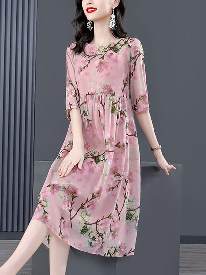 A Vintage Style Dress with Delicate Timeless Details