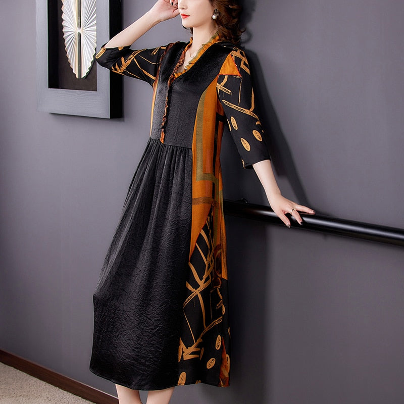 Beautifully Crafted Dress in a Classic Style
