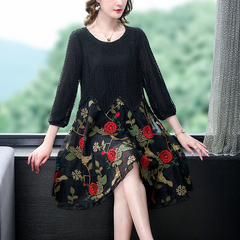 Gracefully Styled Dress for Any Occasion