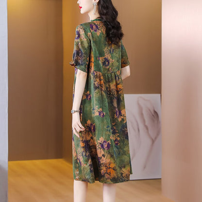 A Vintage Style Dress with Delicate Timeless Details