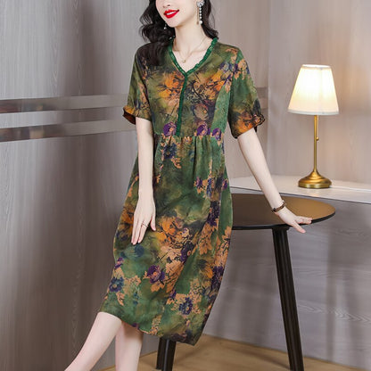 A Vintage Style Dress with Delicate Timeless Details