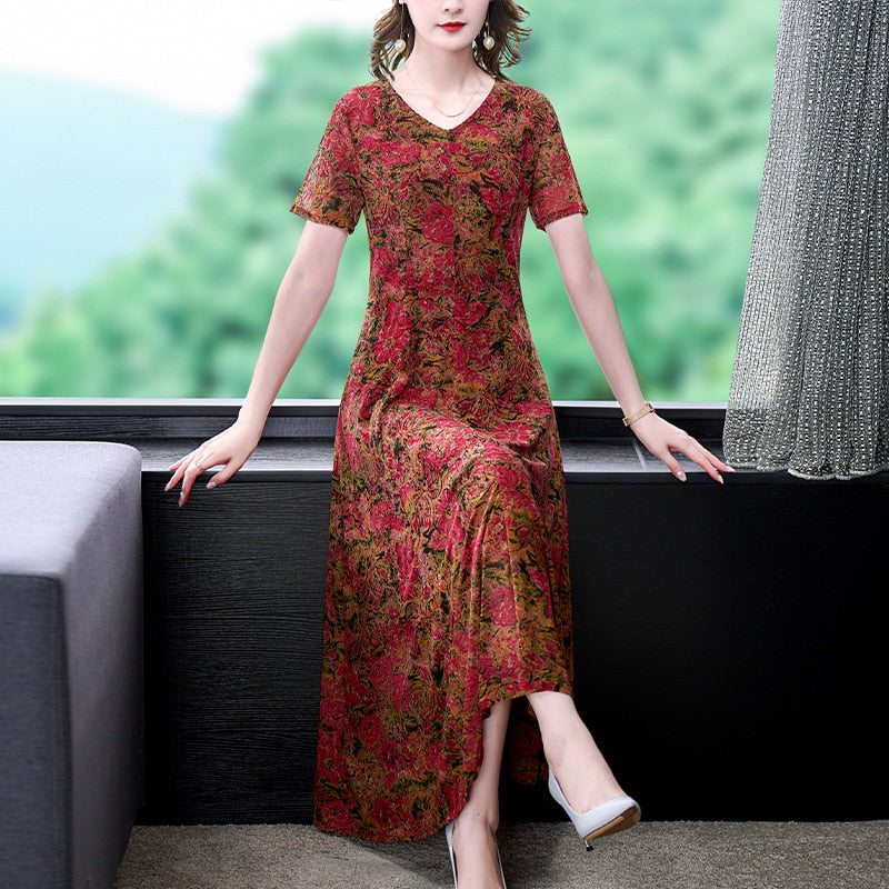 Classic Vintage & Enduringly Stylish Dress