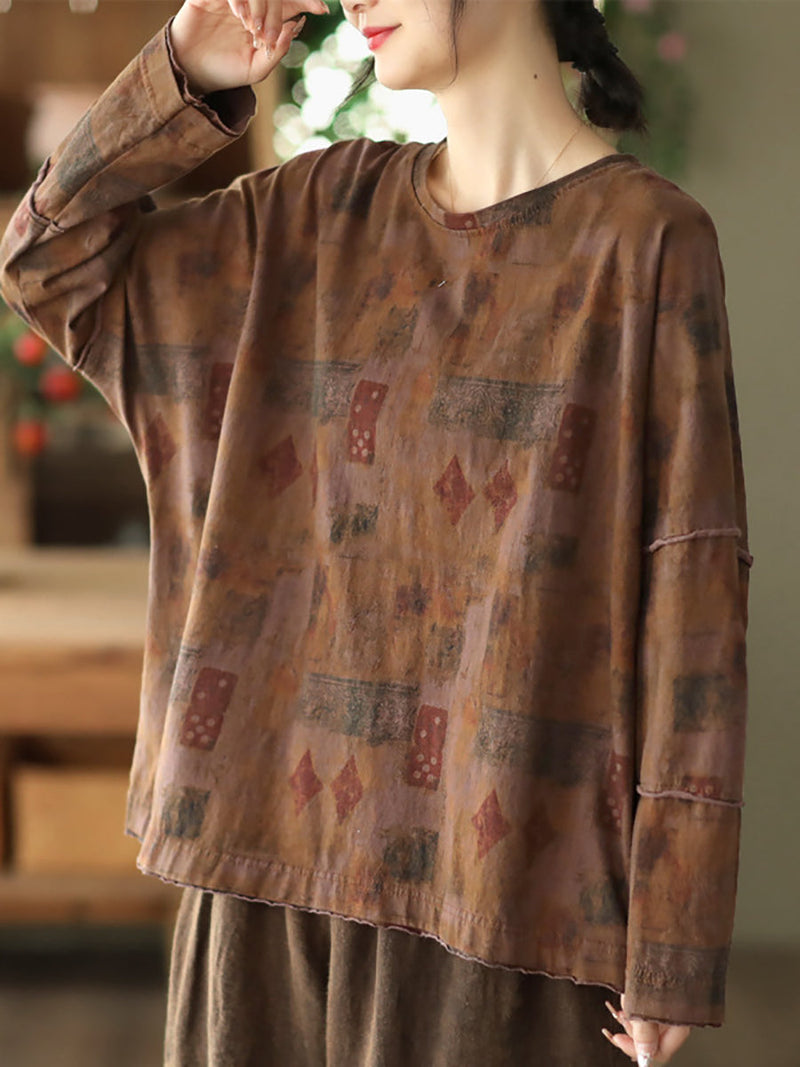 Classic Vintage Shirt with a Flattering Fit