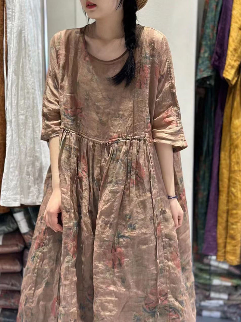 Classic Vintage Dress with a Flattering Fit