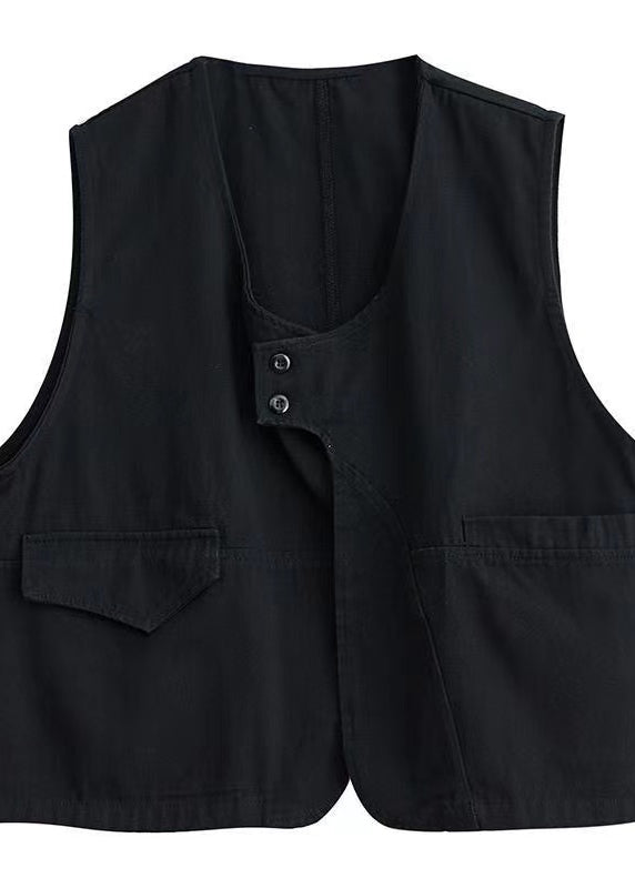 Sophisticated Garment with a Clean Classic Look