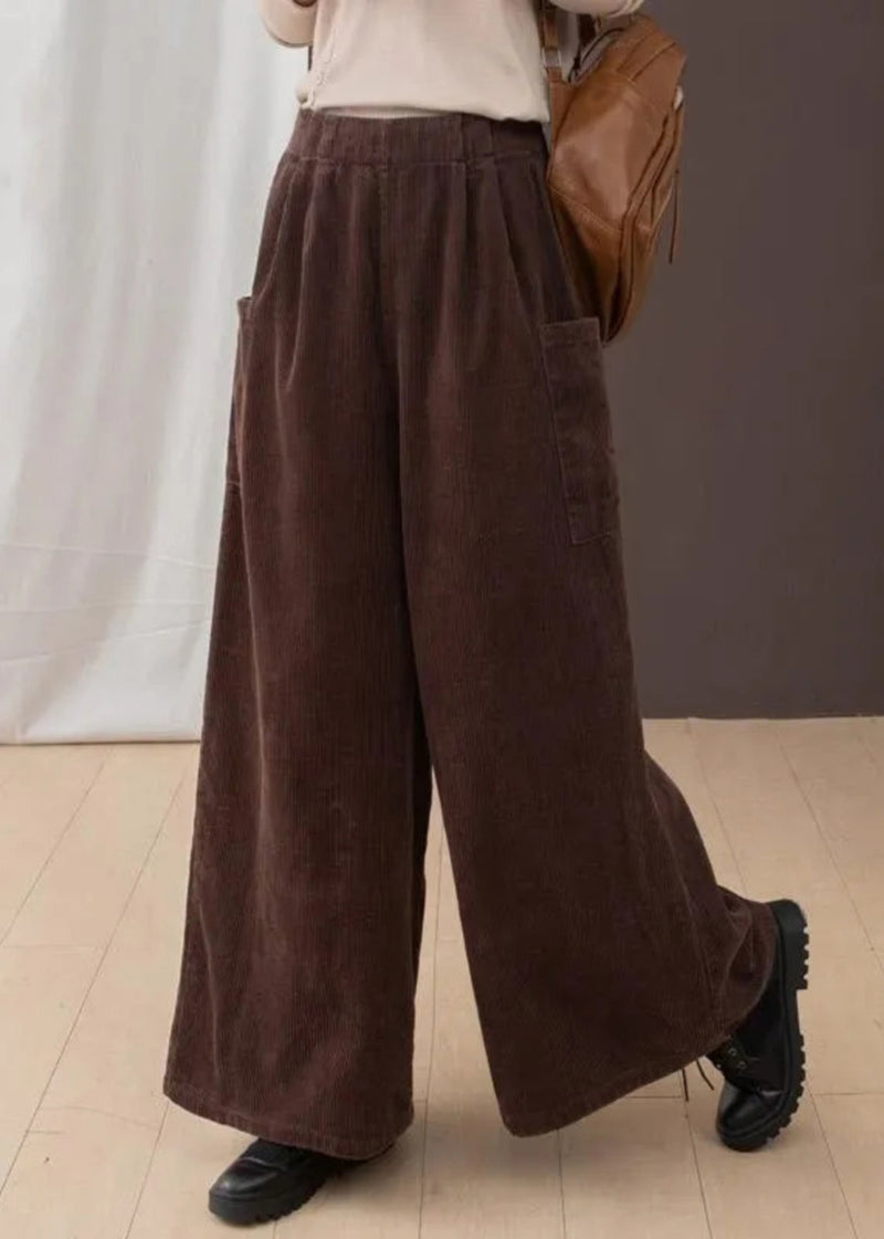 Beautifully Finished Pants in a Timeless Design