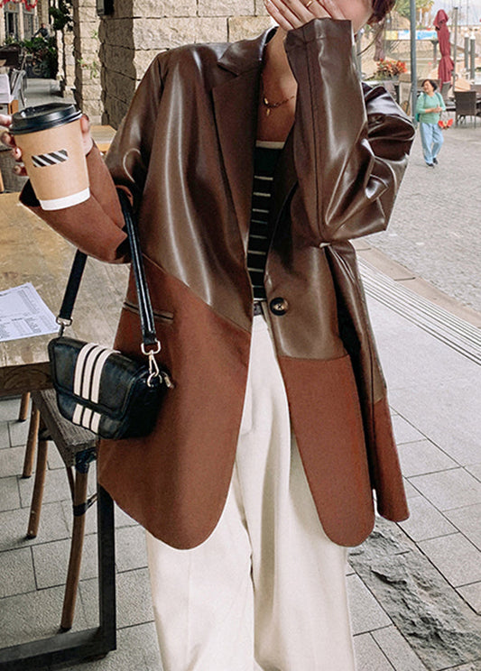 Sophisticated Coat with a Clean Classic Look