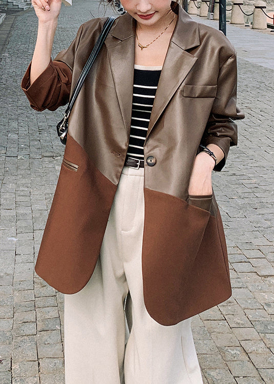 Sophisticated Coat with a Clean Classic Look