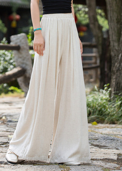 Well Tailored Pants with a Graceful Silhouette