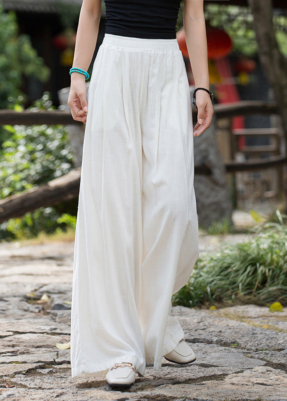 Well Tailored Pants with a Graceful Silhouette