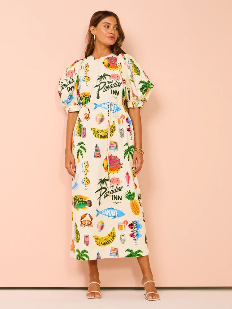 Well Tailored Dress with a Graceful Silhouette