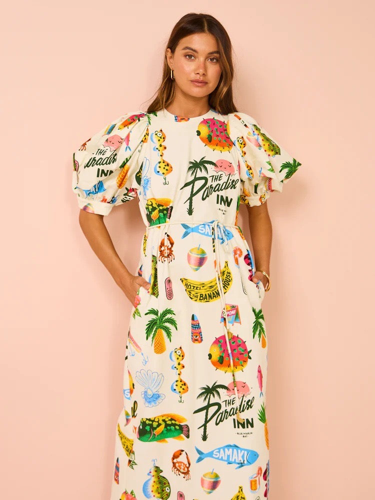 Well Tailored Dress with a Graceful Silhouette