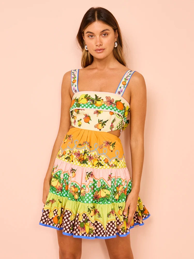Gracefully Styled Dress for Any Occasion