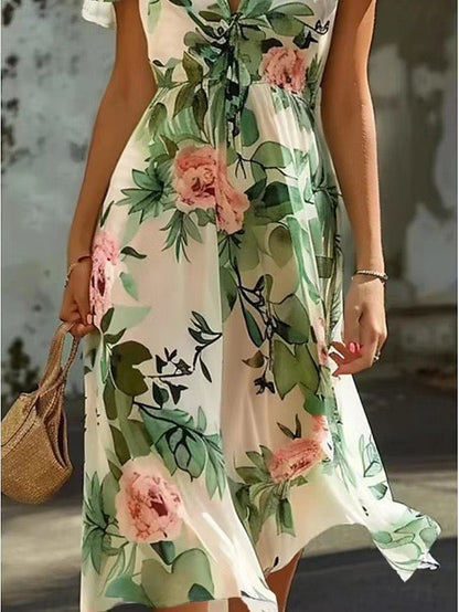 Beautifully Finished Dress in a Timeless Design
