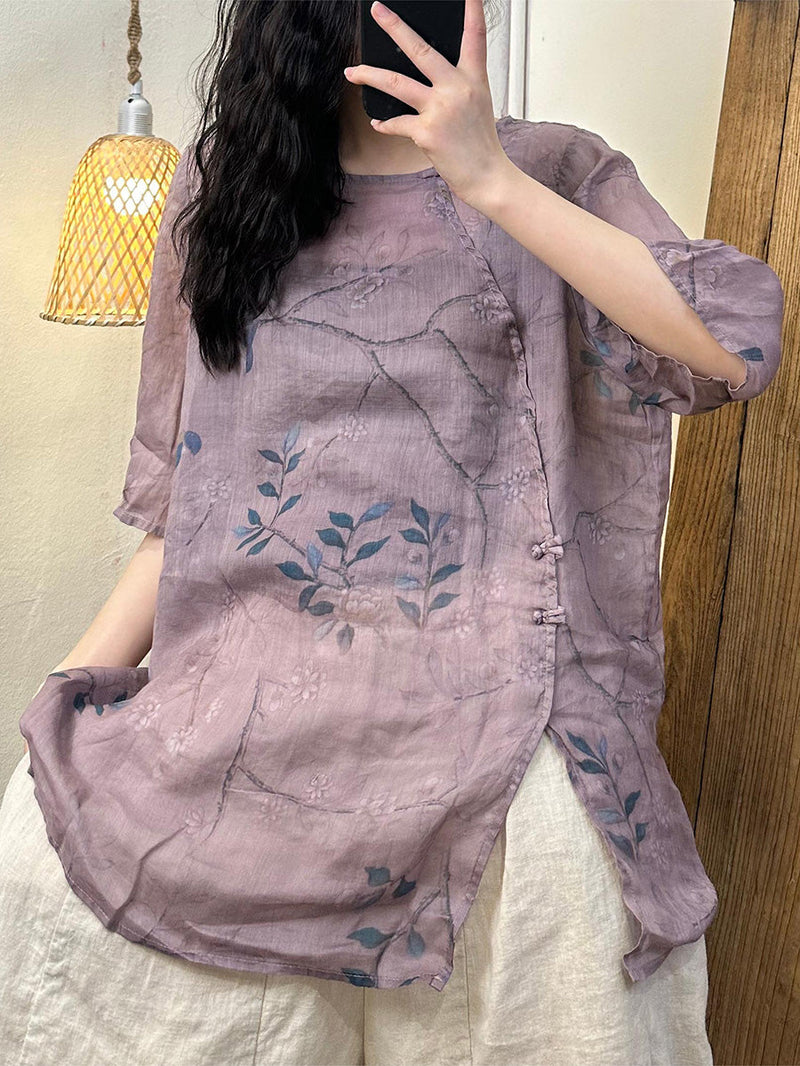Classic Vintage Shirt with a Flattering Fit