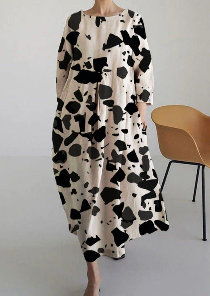 Gracefully Styled Dress for Any Occasion