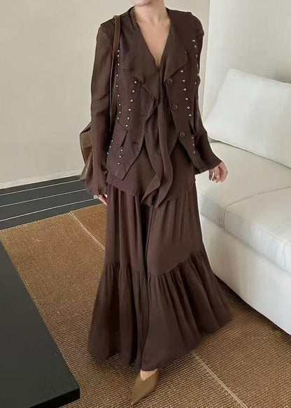 Effortlessly Elegant Top with a Timeless Design